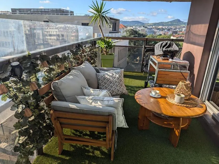 Logement 85M2, Hypercentre, Balcon, Parking, Clim Clermont-Ferrand France